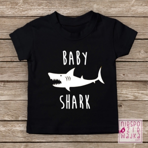 baby-shark-koszulka-dziecieca-szarki-niespodziewajka_czb