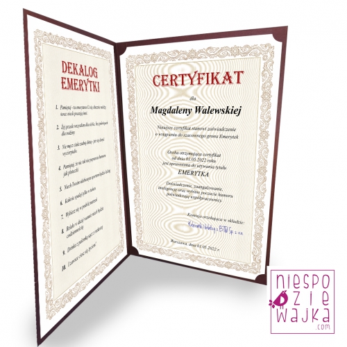 certyfikat-dekalog-teczka-emerytki-niespodziewajka_bordo